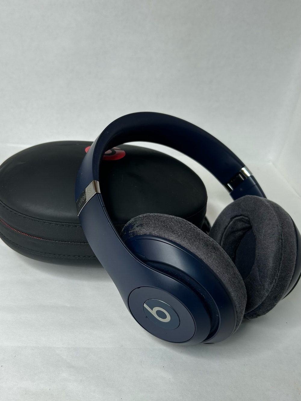 Beats by Dr. Dre Studio3 Bluetooth On Ear Wireless Headphones/W Case - Navy Blue